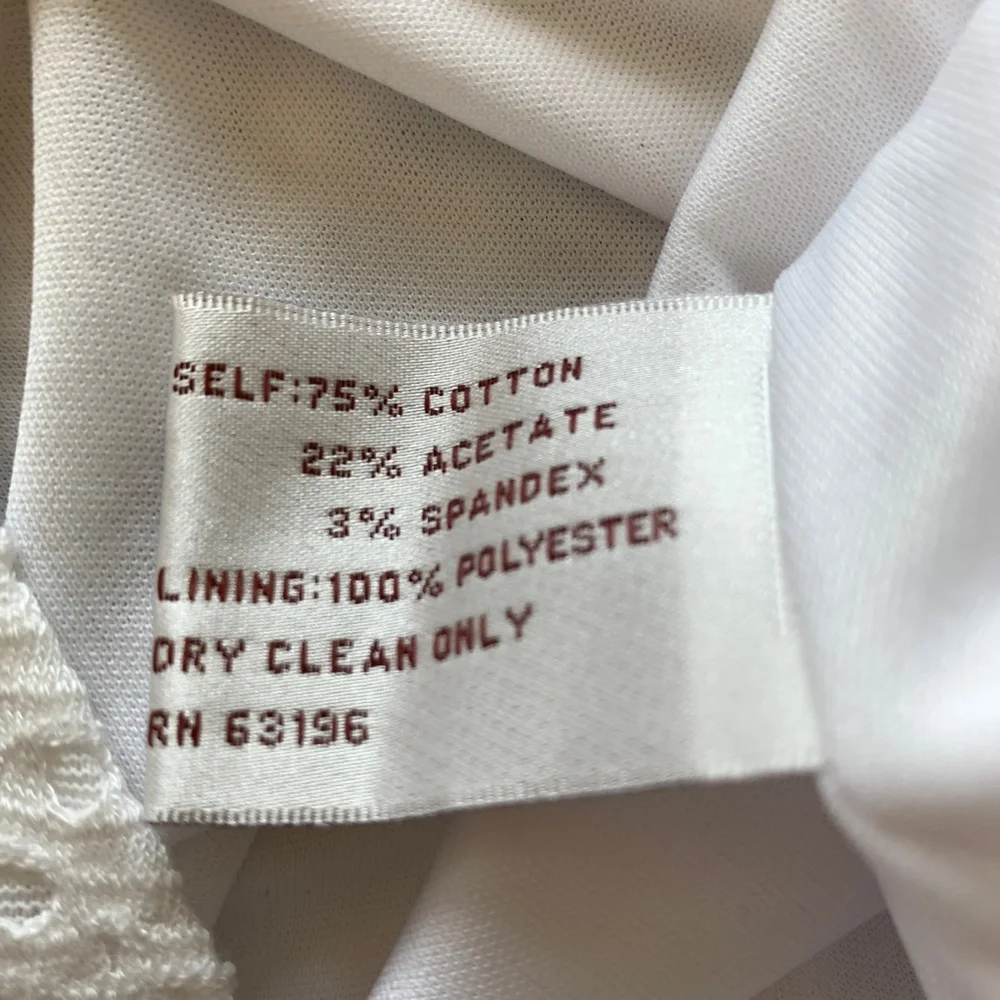 Suzi CHIN for Maggy Boutique Lace /Crochet White Strapless Dress Size 6 - Picture 10 of 10